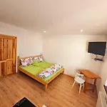 Apartment 31